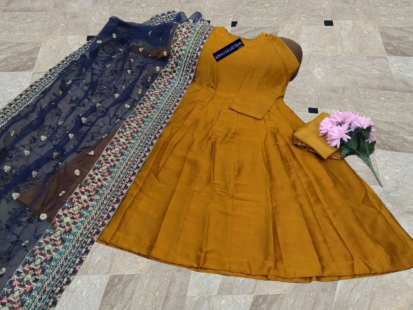 Nug Stone Dupatta & Flare Maxi Set