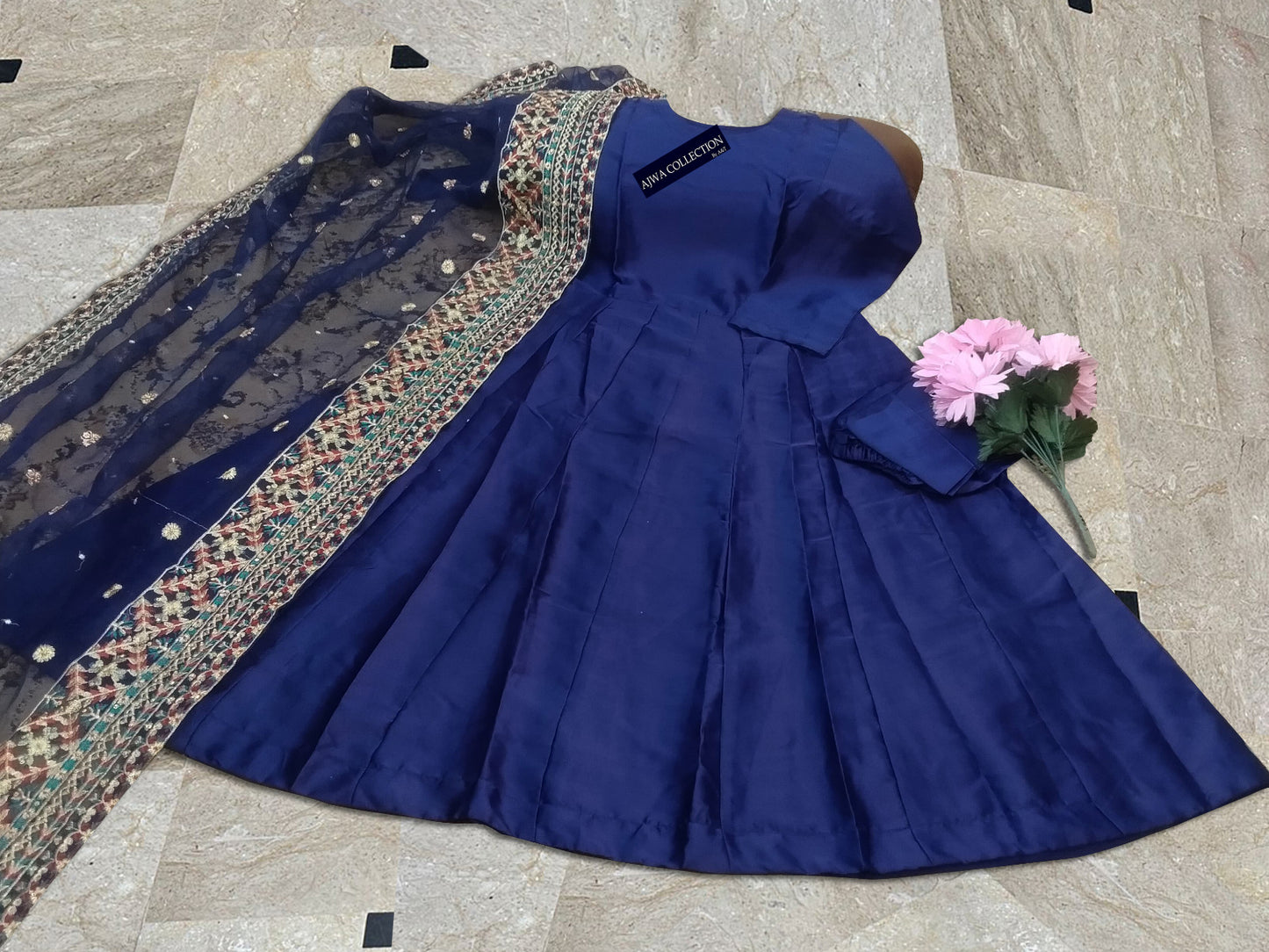 Nug Stone Dupatta & Flare Maxi Set